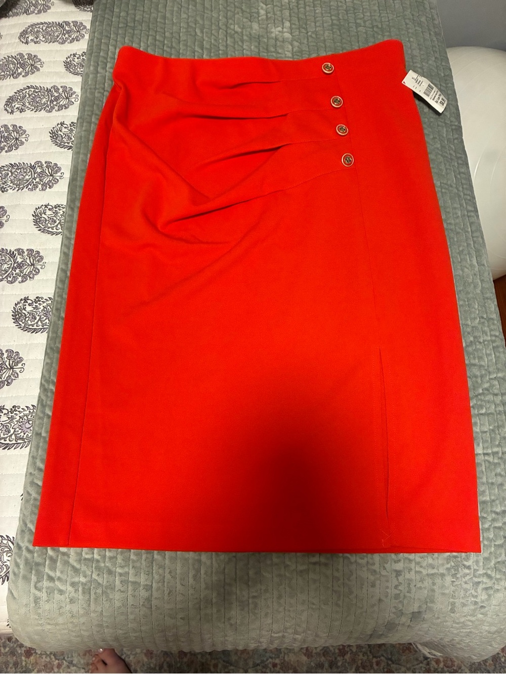NYCC Women's Pencil Skirt in Bright Red